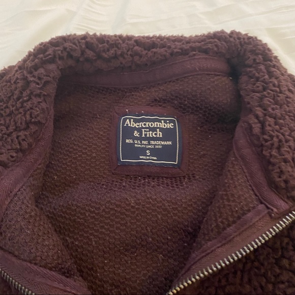 Abercrombie Sherpa Pullover - Picture 4 of 4